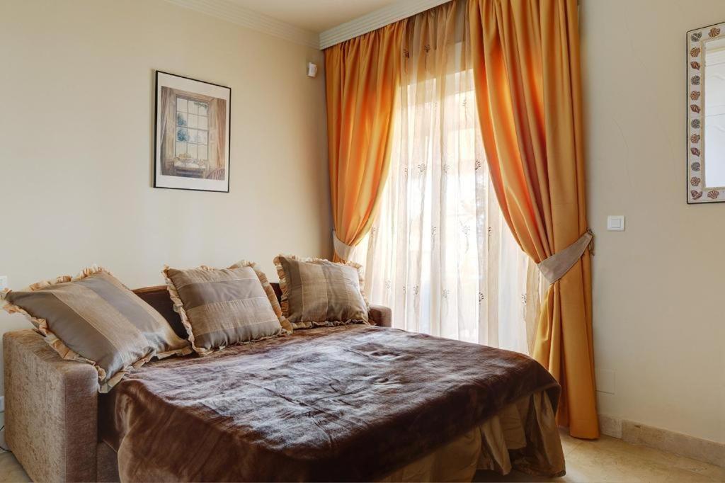 Frontline Beach Apartment - Sinfonia Del Mar Estepona Exterior photo